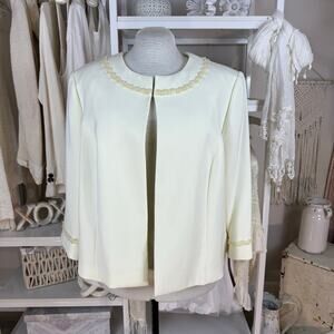 Alex Marie Plus sz 20W cream off white embellished 3/4 sleeve beaded jacket 4092